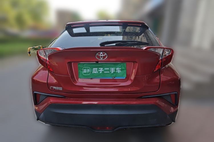 Used Toyota C-HR 2018 2.0L Leading with Sunroof China VI Standard Rear