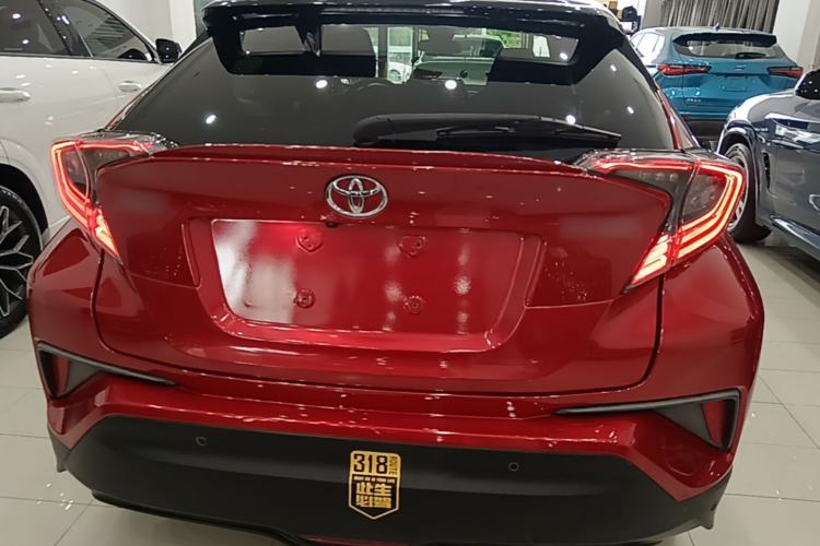 Used Toyota C-HR 2018 2.0L Luxury Edition China V Standard Rear