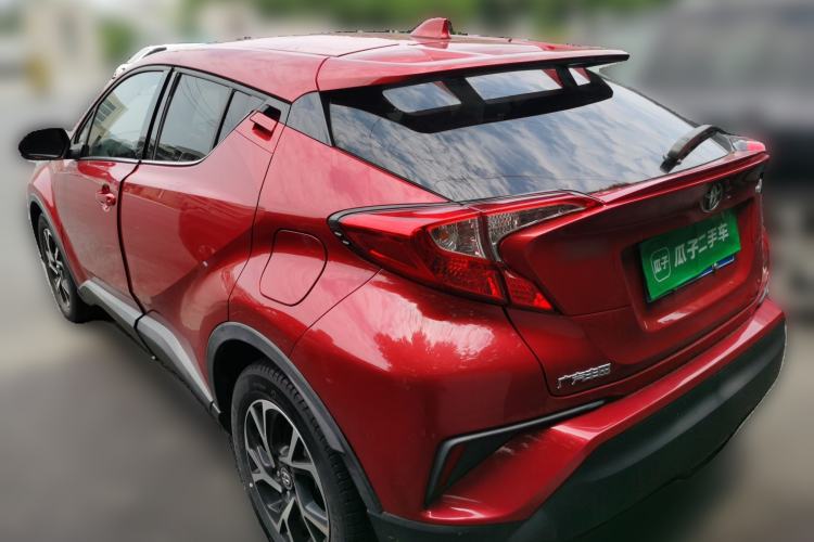 Used Toyota C-HR 2018 2.0L Leading with Sunroof China VI Standard Rear