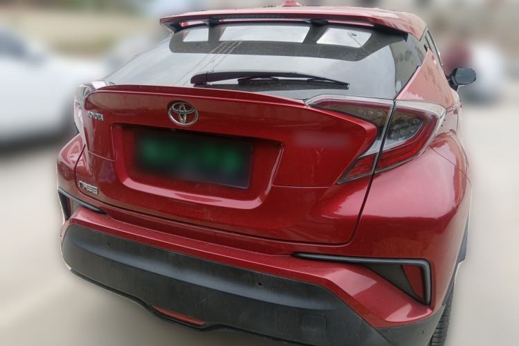 Used Toyota C-HR 2018 2.0L Luxury Sunroof Version China VI Standard Rear