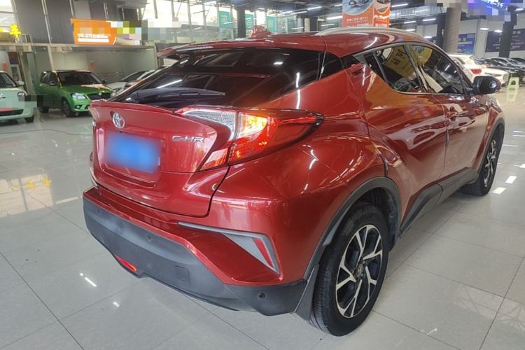 Used Toyota C-HR 2018 2.0L Leading Edition China V-standard Rear Right 45 Deg