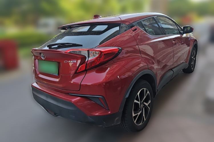 Used Toyota C-HR 2018 2.0L Leading with Sunroof China VI Standard Rear Right 45 Deg