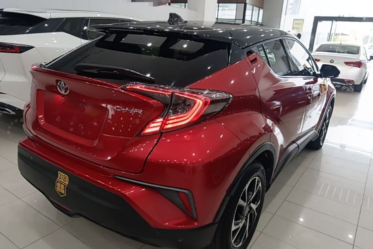 Used Toyota C-HR 2018 2.0L Luxury Edition China V Standard Rear Right 45 Deg