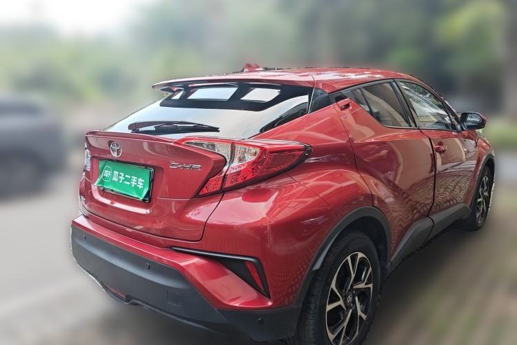 Used Toyota C-HR 2018 2.0L Leading Edition China V-standard Rear Right 45 Deg