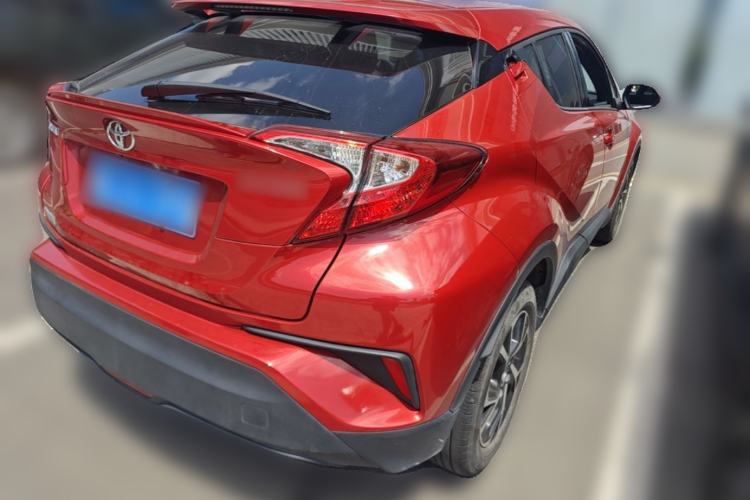 Used Toyota C-HR 2018 2.0L Leading with Sunroof China VI Standard Rear Right 45 Deg