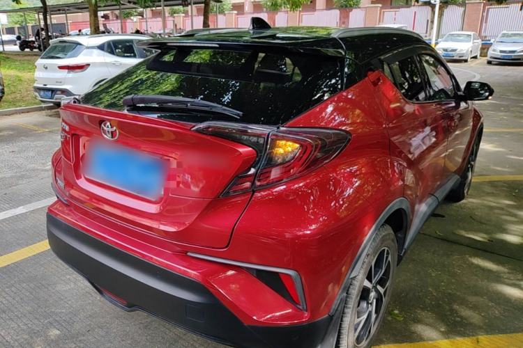 Used Toyota C-HR 2018 2.0L Luxury Sunroof Version China VI Standard Rear Right 45 Deg