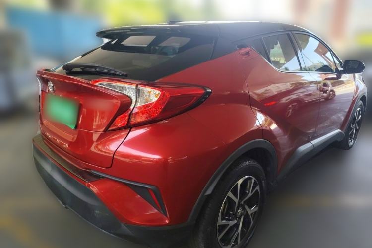 Used Toyota C-HR 2018 2.0L Leading with Sunroof China VI Standard Rear Right 45 Deg