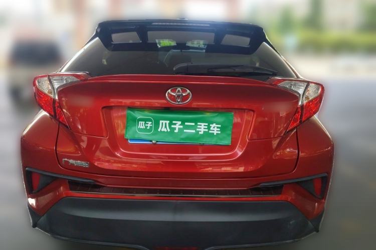 Used Toyota C-HR 2018 2.0L Leading with Sunroof China VI Standard Rear