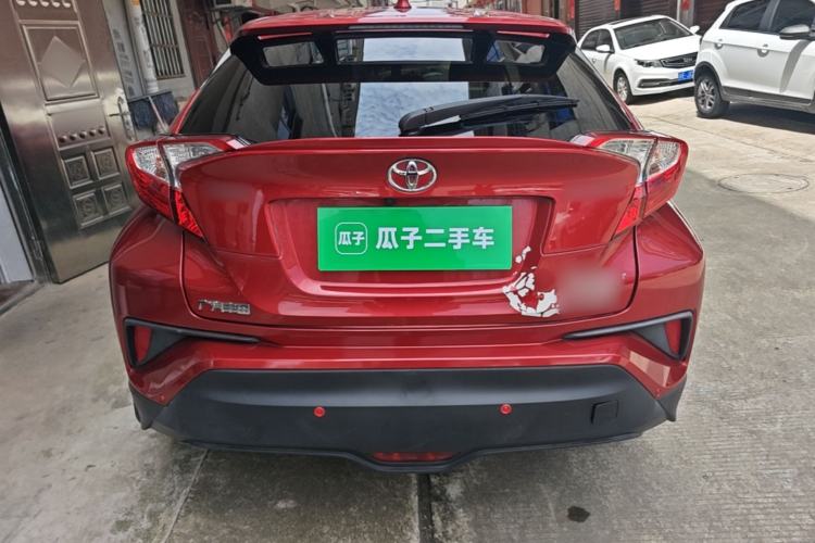 Used Toyota C-HR 2018 2.0L Leading with Sunroof China V Standard Rear