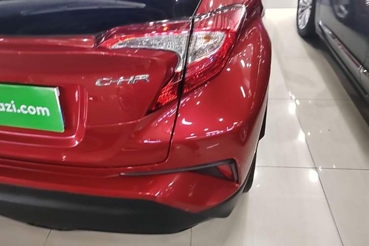 Used Toyota C-HR 2018 2.0L Elite Edition China V standard Right Rear Taillight