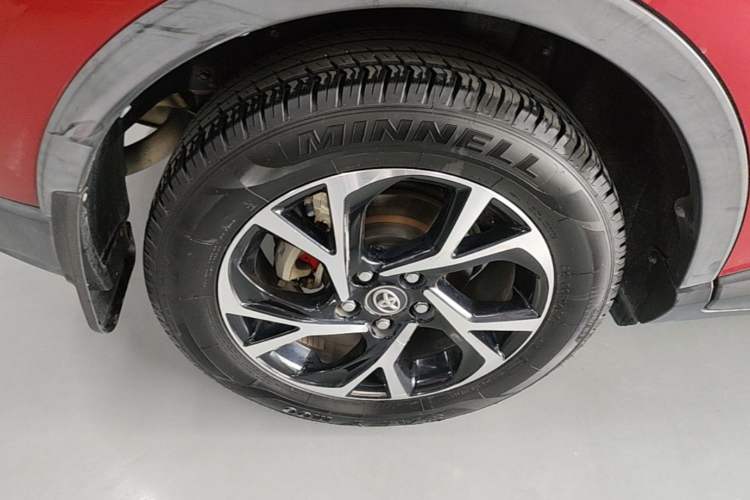 Used Toyota C-HR 2018 2.0L Leading with Sunroof China V Standard Right Rear Wheel Hub