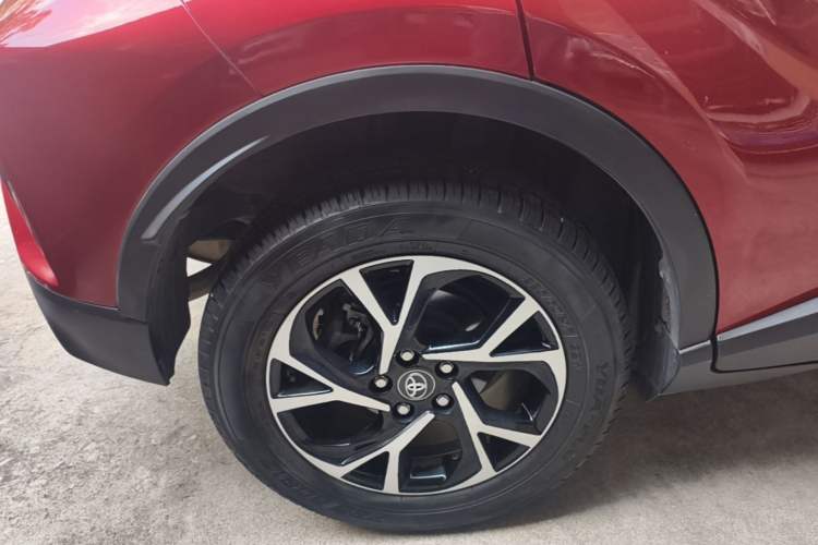 Used Toyota C-HR 2018 2.0L Leading Edition China V-standard Right Rear Wheel Hub