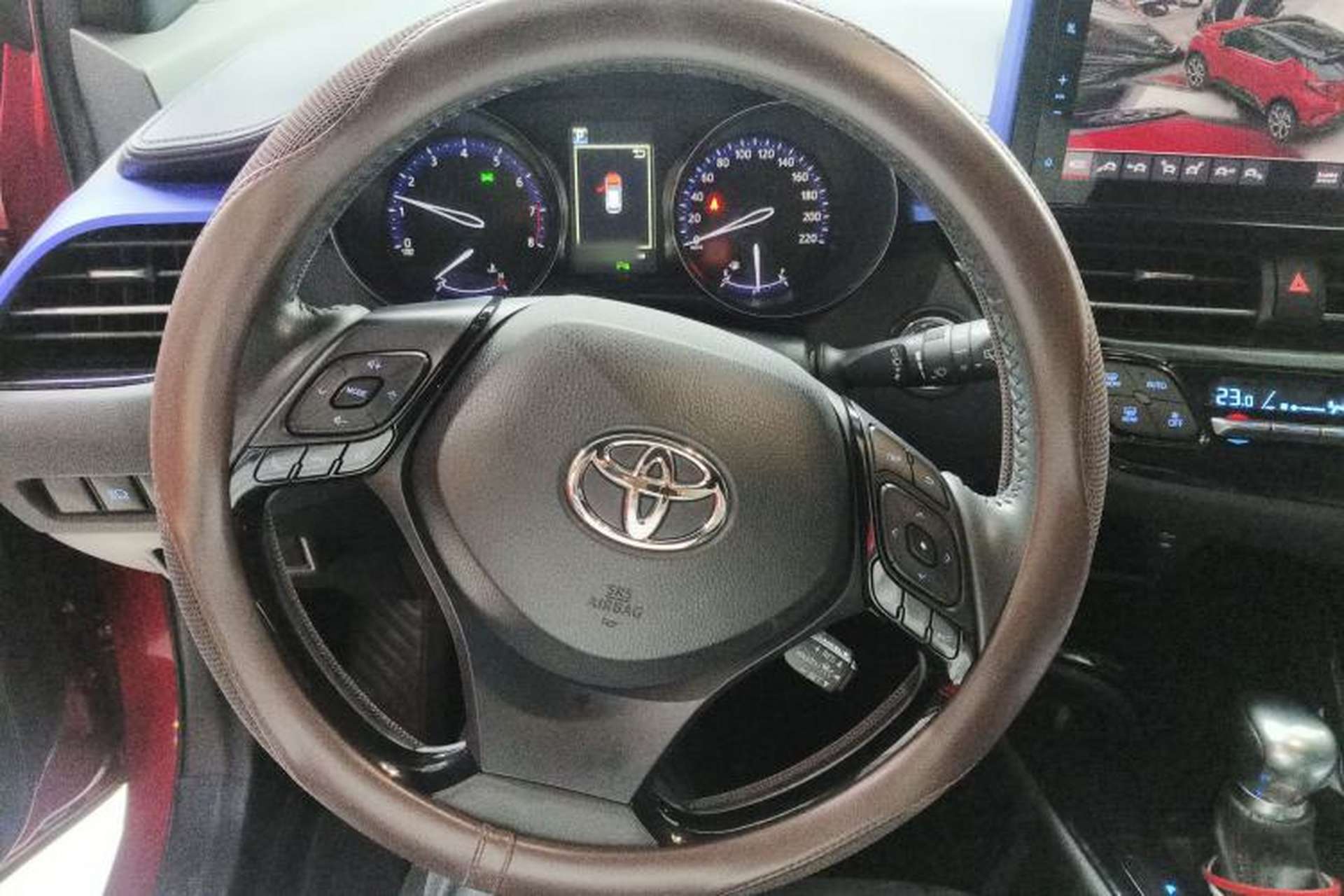 Used Toyota C-HR 2018 2.0L Luxury Edition China VI Standard Steering Wheel