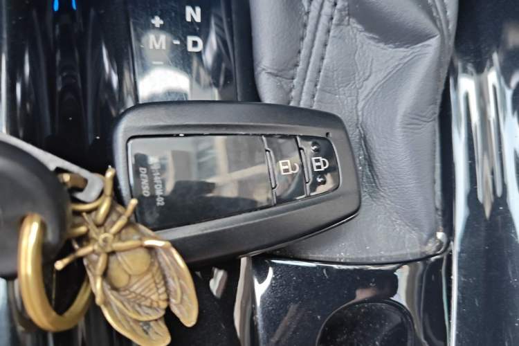Used Toyota C-HR 2018 2.0L Leading Edition China V-standard Vehicle Key