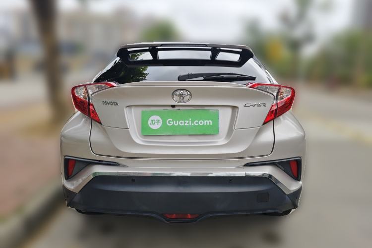 Used Toyota C-HR 2018 2.0L Leading with Sunroof China VI Standard Exterior 4