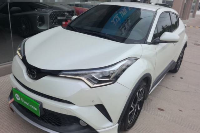 Used Toyota C-HR 2018 2.0L CoolRun Luxury Edition China V Standard