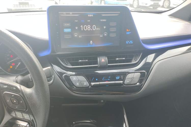 Used Toyota C-HR 2018 2.0L Leading Edition China V-standard Audio And AC Panel
