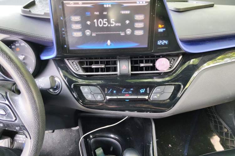 Used Toyota C-HR 2018 2.0L Leading Edition China V-standard Audio And AC Panel