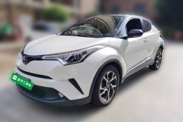 Used Toyota C-HR 2018 2.0L Leading with Sunroof China VI Standard