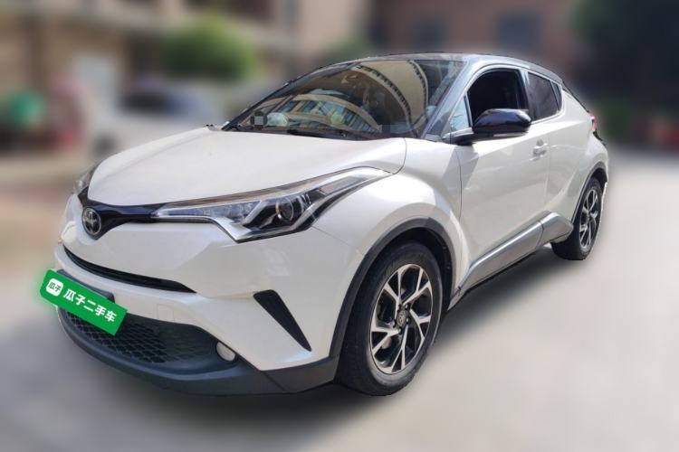 Used Toyota C-HR 2018 2.0L Leading with Sunroof China VI Standard Guazi used car, China used car export, Used car for sale, Used cars, Cheapest cars for sale