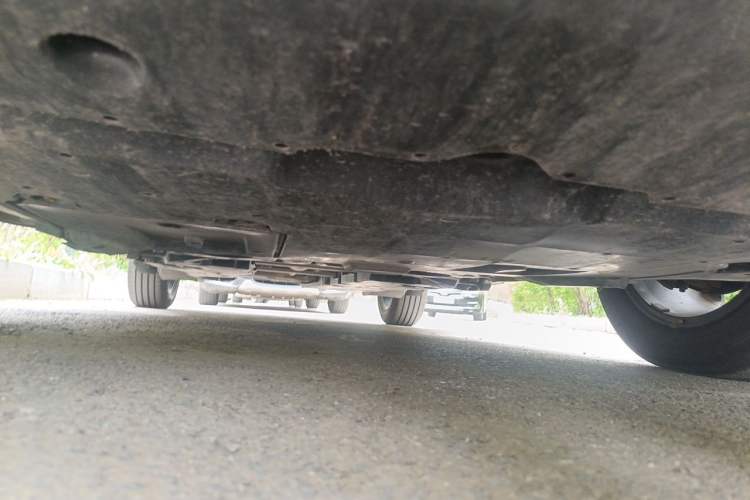 Used Toyota C-HR 2018 2.0L Leading with Sunroof China V Standard Chassis Front