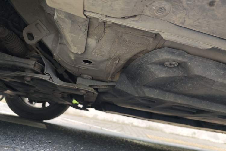 Used Toyota C-HR 2018 2.0L CoolRun Leading Edition China VI Chassis Front Left