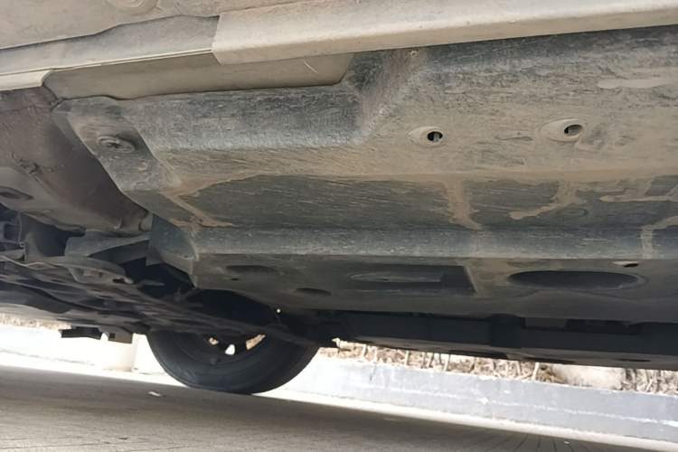 Used Toyota C-HR 2018 2.0L Leading Edition China VI Chassis Front Left