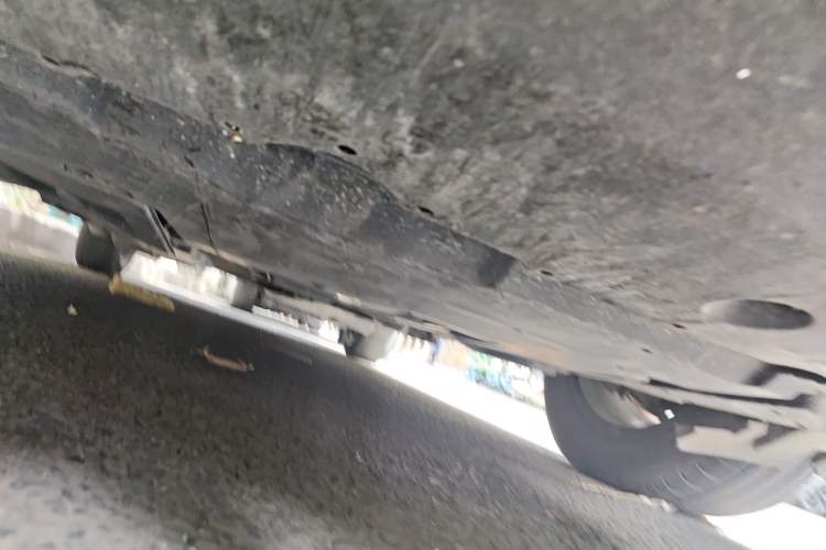 Used Toyota C-HR 2018 2.0L Leading with Sunroof China VI Standard Chassis Front