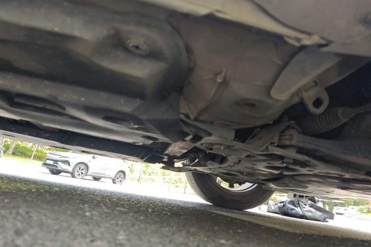 Used Toyota C-HR 2018 2.0L CoolRun Leading Edition China VI Chassis Front Right