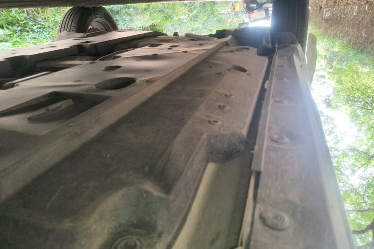 Used Toyota C-HR 2018 2.0L Leading with Sunroof China V Standard Chassis Front Right