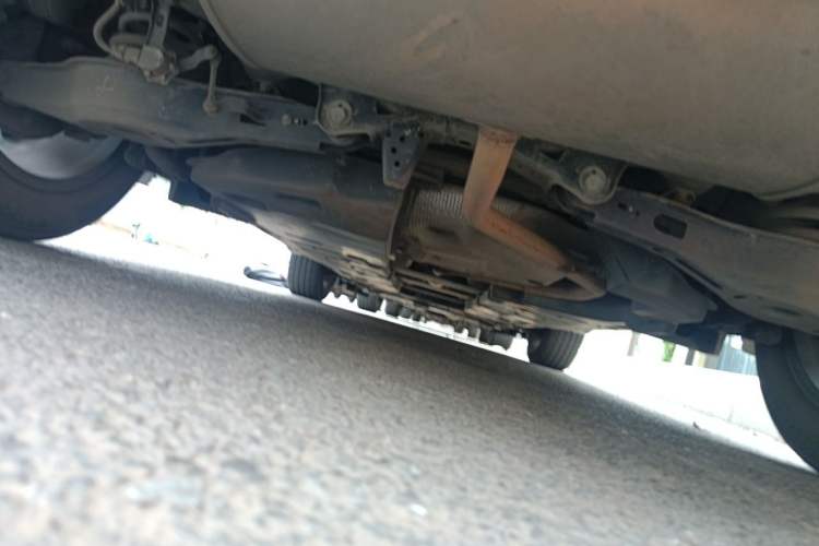 Used Toyota C-HR 2018 2.0L Luxury Sunroof Version China VI Standard Chassis Rear
