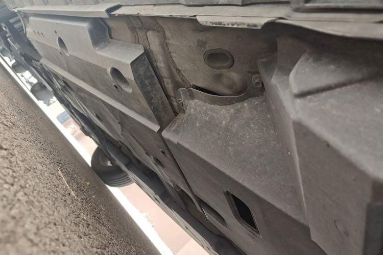 Used Toyota C-HR 2018 2.0L Leading with Sunroof China VI Standard Chassis Rear Left