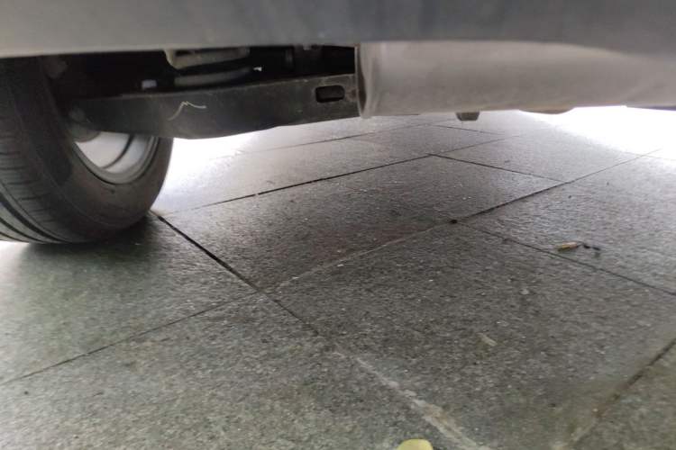 Used Toyota C-HR 2018 2.0L Leading with Sunroof China VI Standard Chassis Rear Left