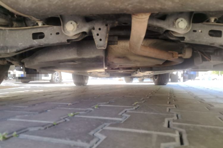 Used Toyota C-HR 2018 2.0L Leading Edition China V-standard Chassis Rear