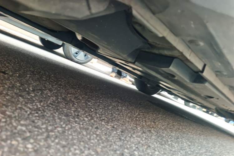 Used Toyota C-HR 2018 2.0L Leading Edition China VI Chassis Rear Right
