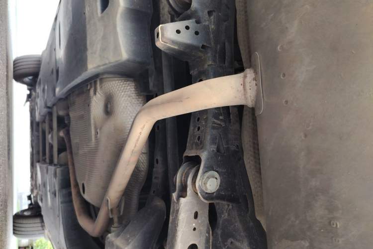 Used Toyota C-HR 2018 2.0L Leading Edition China V-standard Chassis Rear
