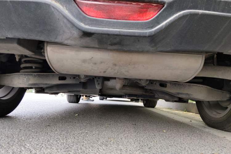 Used Toyota C-HR 2018 2.0L Leading Edition China V-standard Chassis Rear
