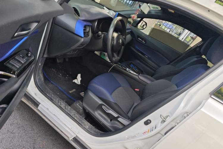 Used Toyota C-HR 2018 2.0L Leading Edition China V-standard Driver Seat