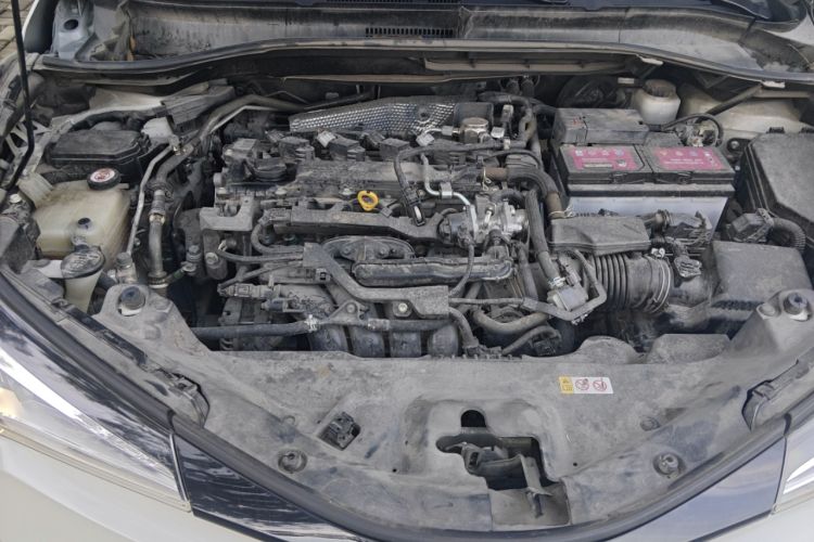Used Toyota C-HR 2018 2.0L Leading Edition China V-standard Engine Bay