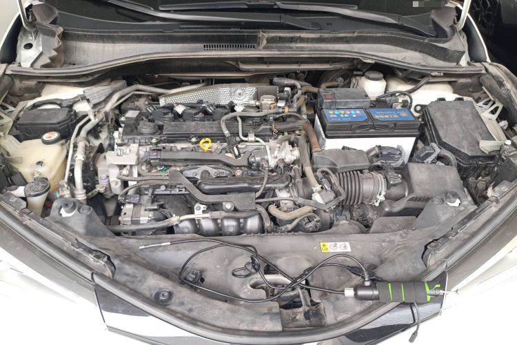 Used Toyota C-HR 2018 2.0L Leading Edition China VI Engine Bay