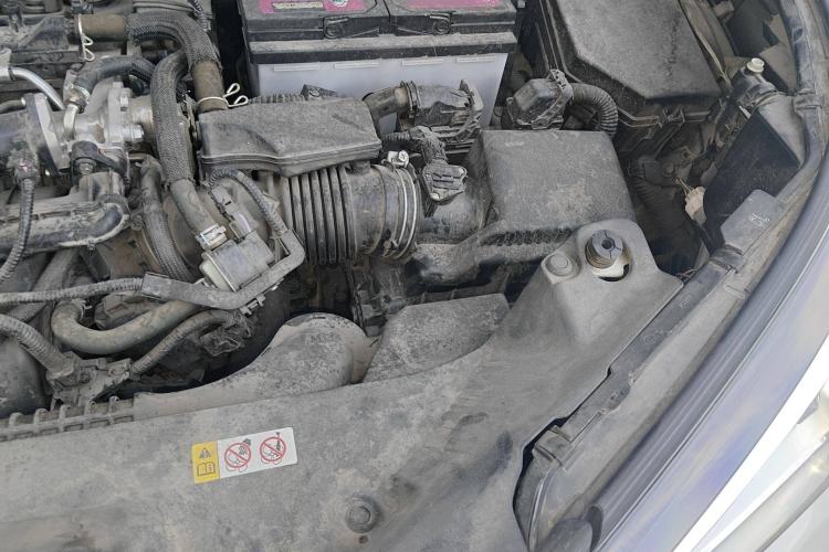 Used Toyota C-HR 2018 2.0L Leading Edition China V-standard Engine Bay Left