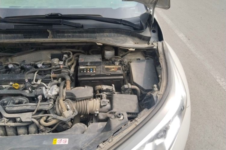 Used Toyota C-HR 2018 2.0L Leading Edition China VI Engine Bay Left
