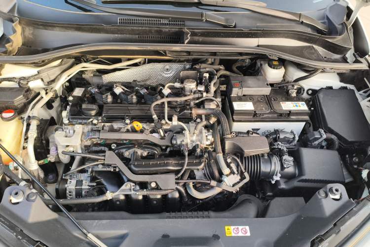 Used Toyota C-HR 2018 2.0L Leading Edition China V-standard Engine Bay