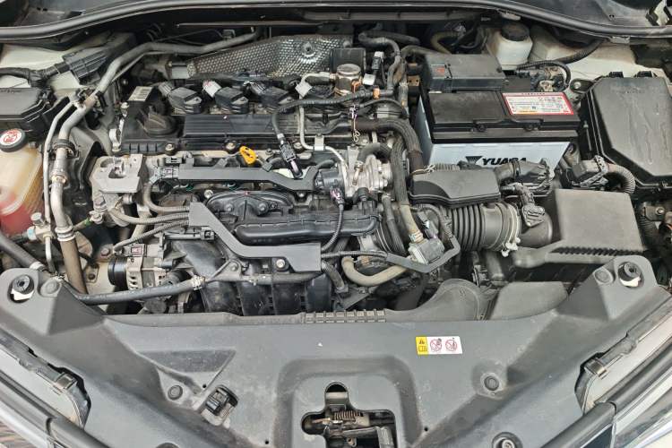 Used Toyota C-HR 2018 2.0L Leading Edition China VI Engine Bay