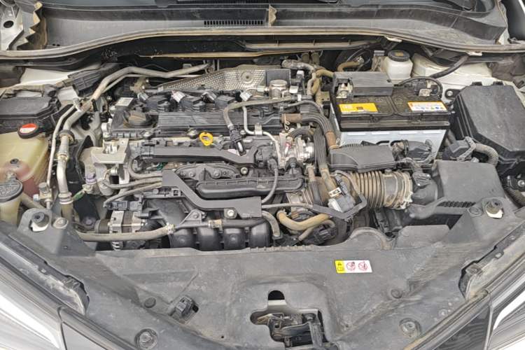 Used Toyota C-HR 2018 2.0L Luxury Edition China V Standard Engine Bay