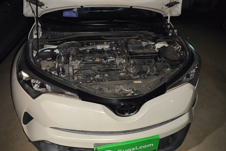 Used Toyota C-HR 2018 2.0L Leading Edition China VI Engine Bay