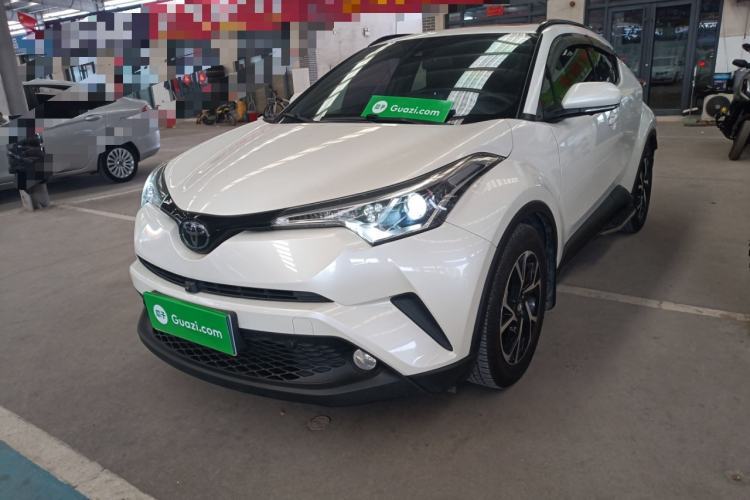 Used Toyota C-HR 2018 2.0L Leading with Sunroof China VI Standard Guazi used car, China used car export, Used car for sale, Used  cars, Cheapest cars for sale