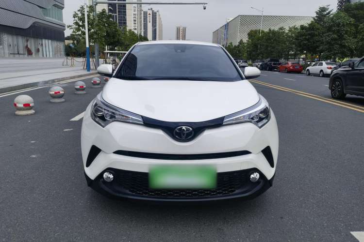 Used Toyota C-HR 2018 2.0L Leading Special Edition China V Standard Exterior 1