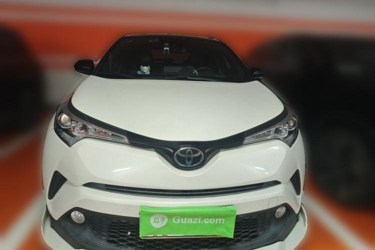 Used Toyota C-HR 2018 2.0L Leading Edition China VI Exterior 1