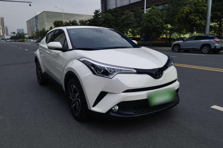 Used Toyota C-HR 2018 2.0L Leading Special Edition China V Standard Exterior 2